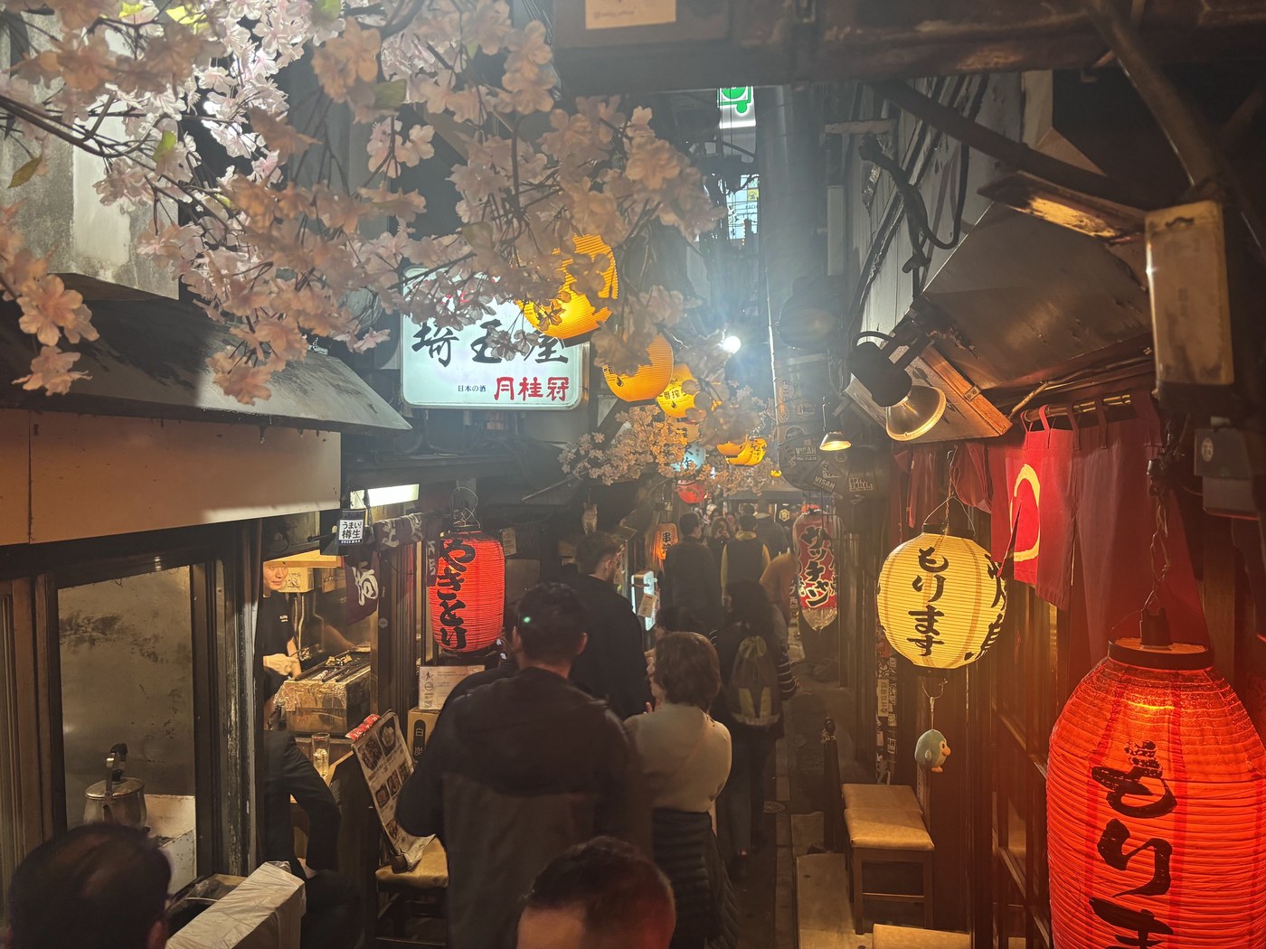 Tokyo Cyberpunk Streets